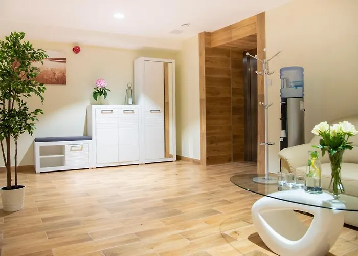 Ośrodek Gawra Kompleks wypoczynkowy *